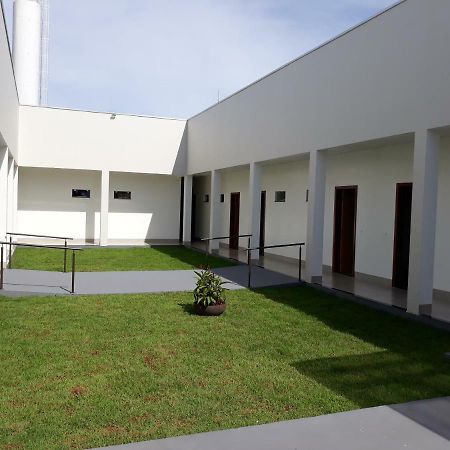 Hotel Villa Dos Parecis Diamantino Exterior photo
